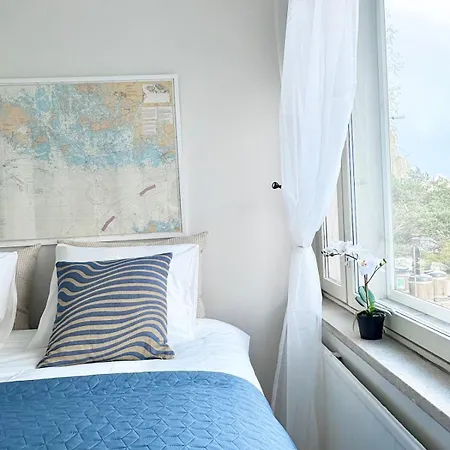 Meets Sea - Waterfront Center Хельсинки