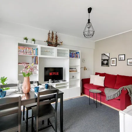 Апартаменты Meets Sea - Waterfront Center *