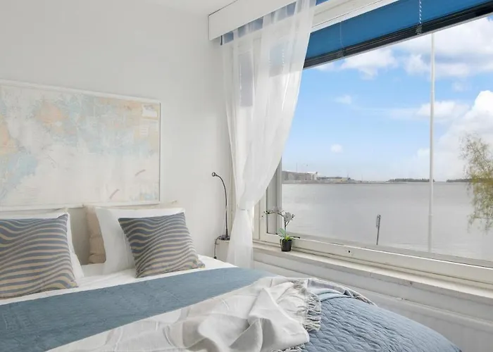 Meets Sea - Waterfront Center Apartmán *