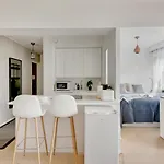 Apartman Meets Sea - Waterfront Center *